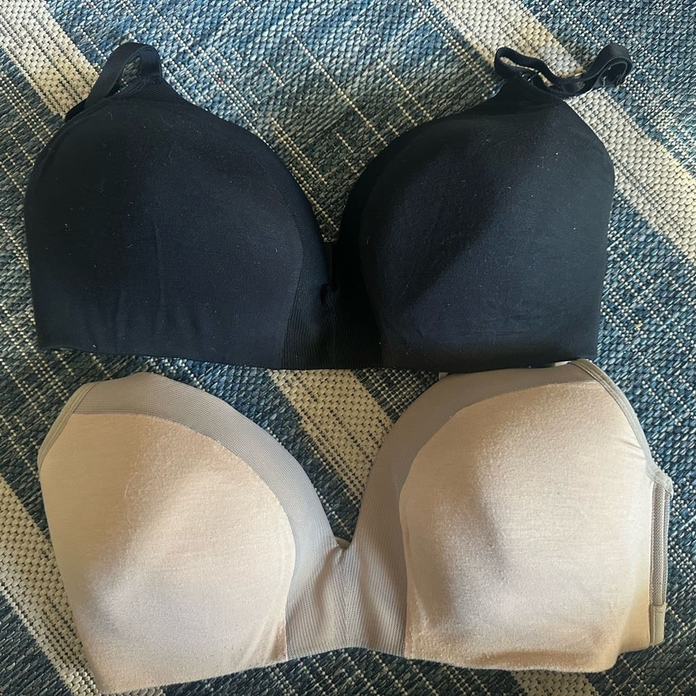 Lively Black and Cream Bras Set